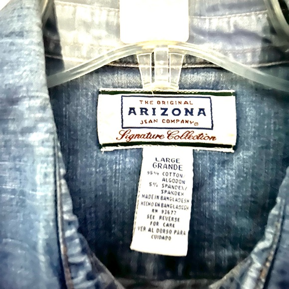 Fitted Denim Shirt - Picture 2 of 2